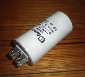 25uF  450Volt Motor Start Capacitor - Part # CAP025ASP