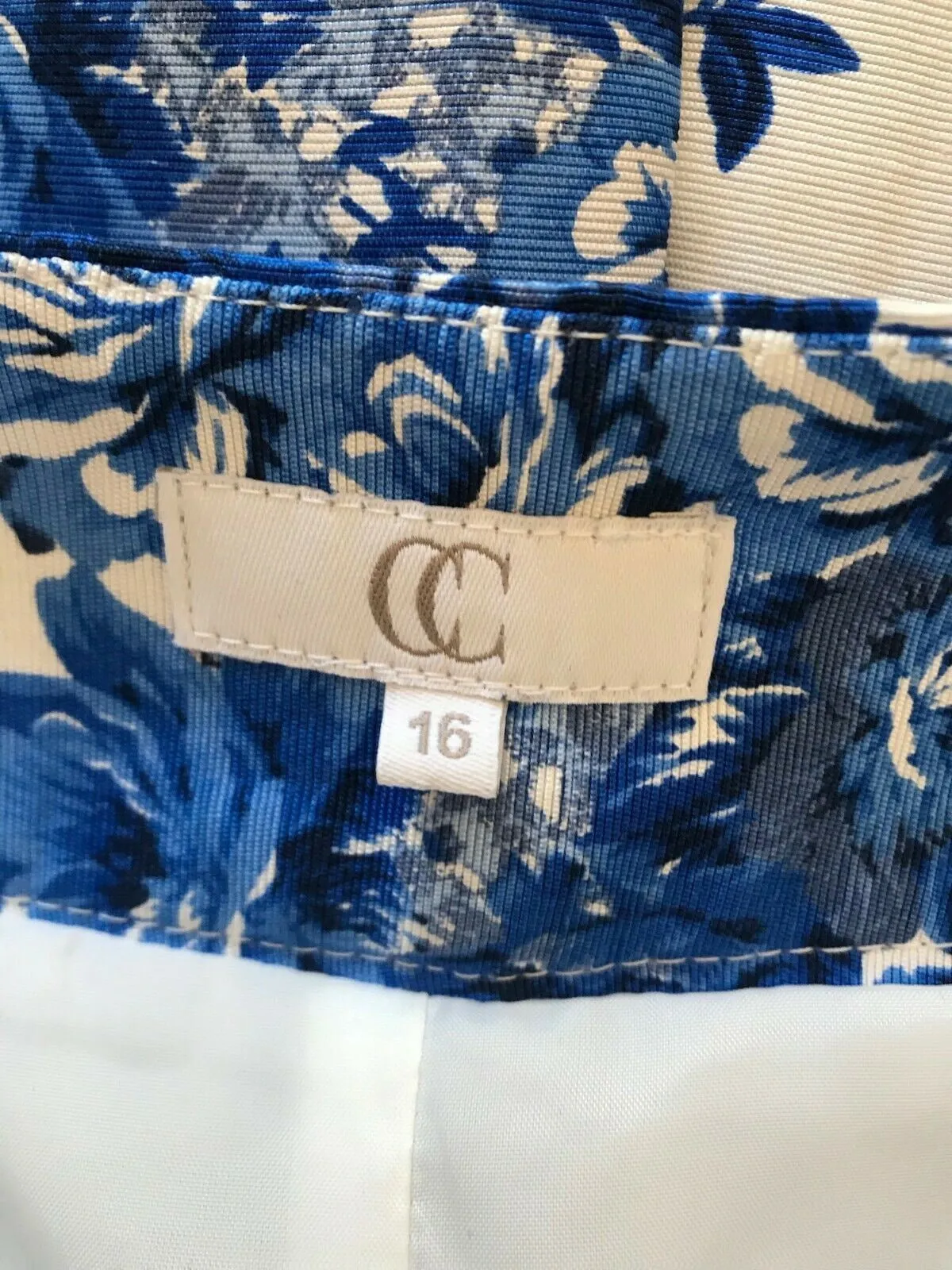 Country Casuals CC Blue & White Floral Skirt  UK 16 US 12 EU 44