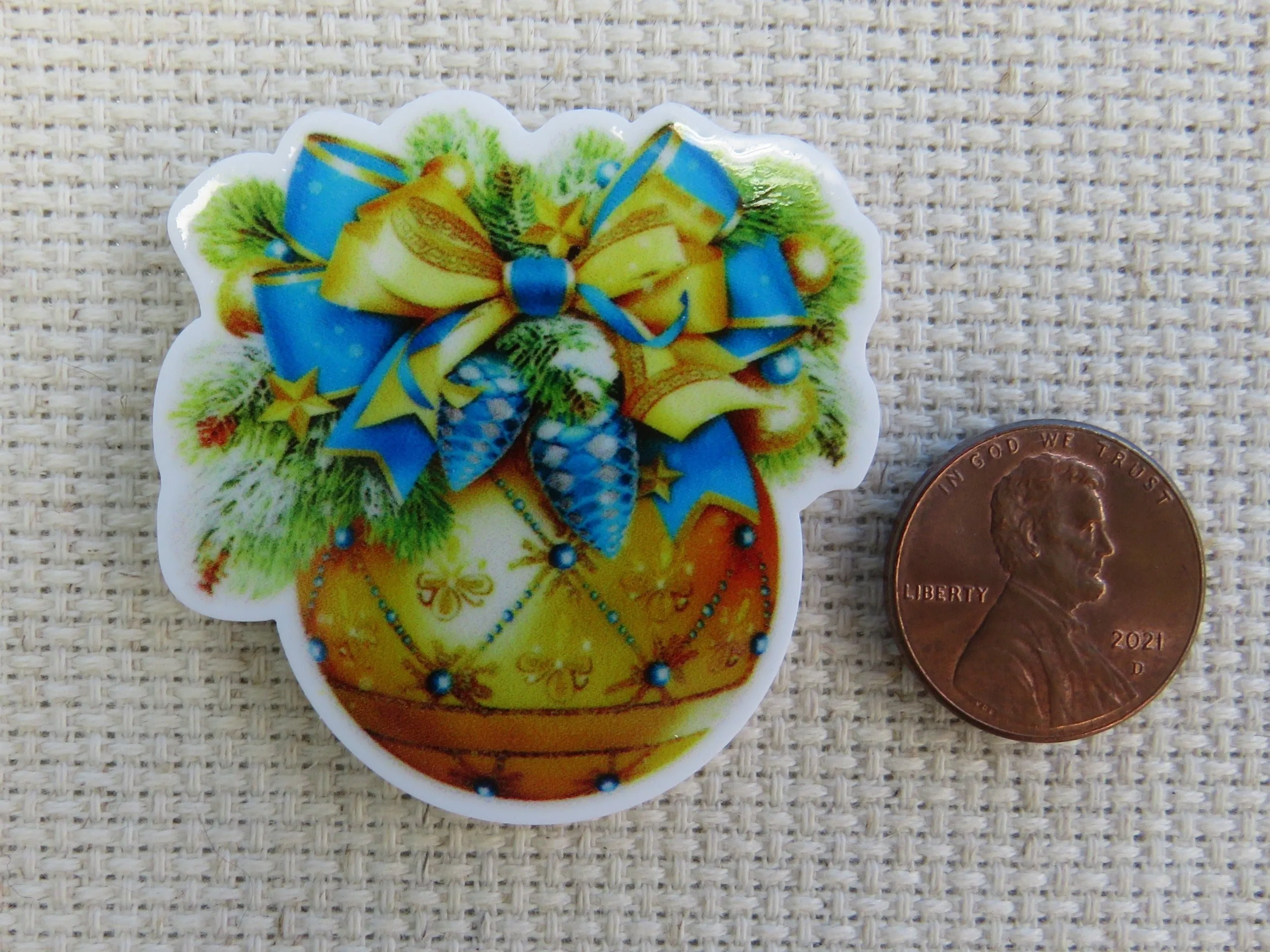 Golden Colored Christmas Ornament Needle Minder, Cover Minder, Magnet