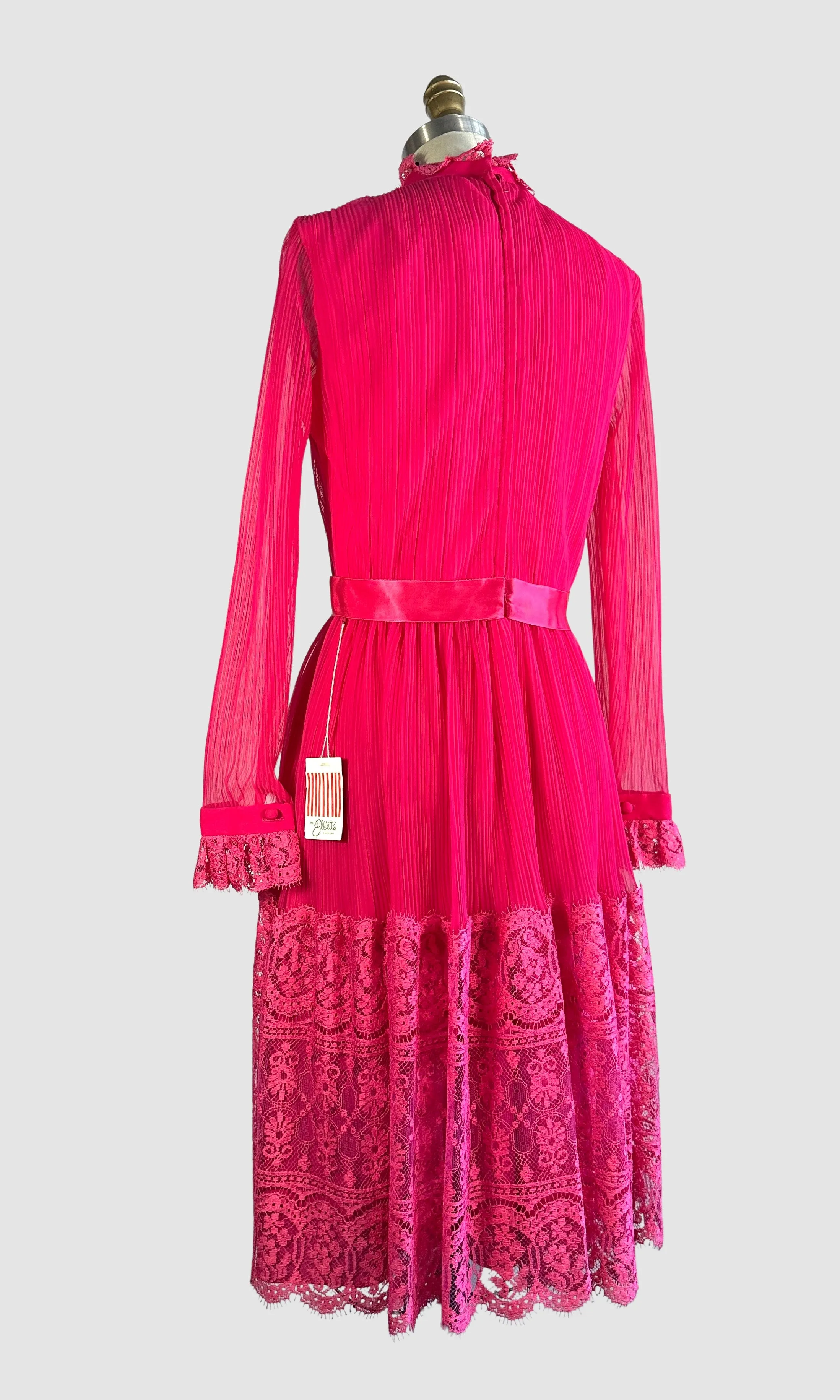 MISS ELLIETTE California 60s Hot Pink Dress w/ Chantilly Lace • Small