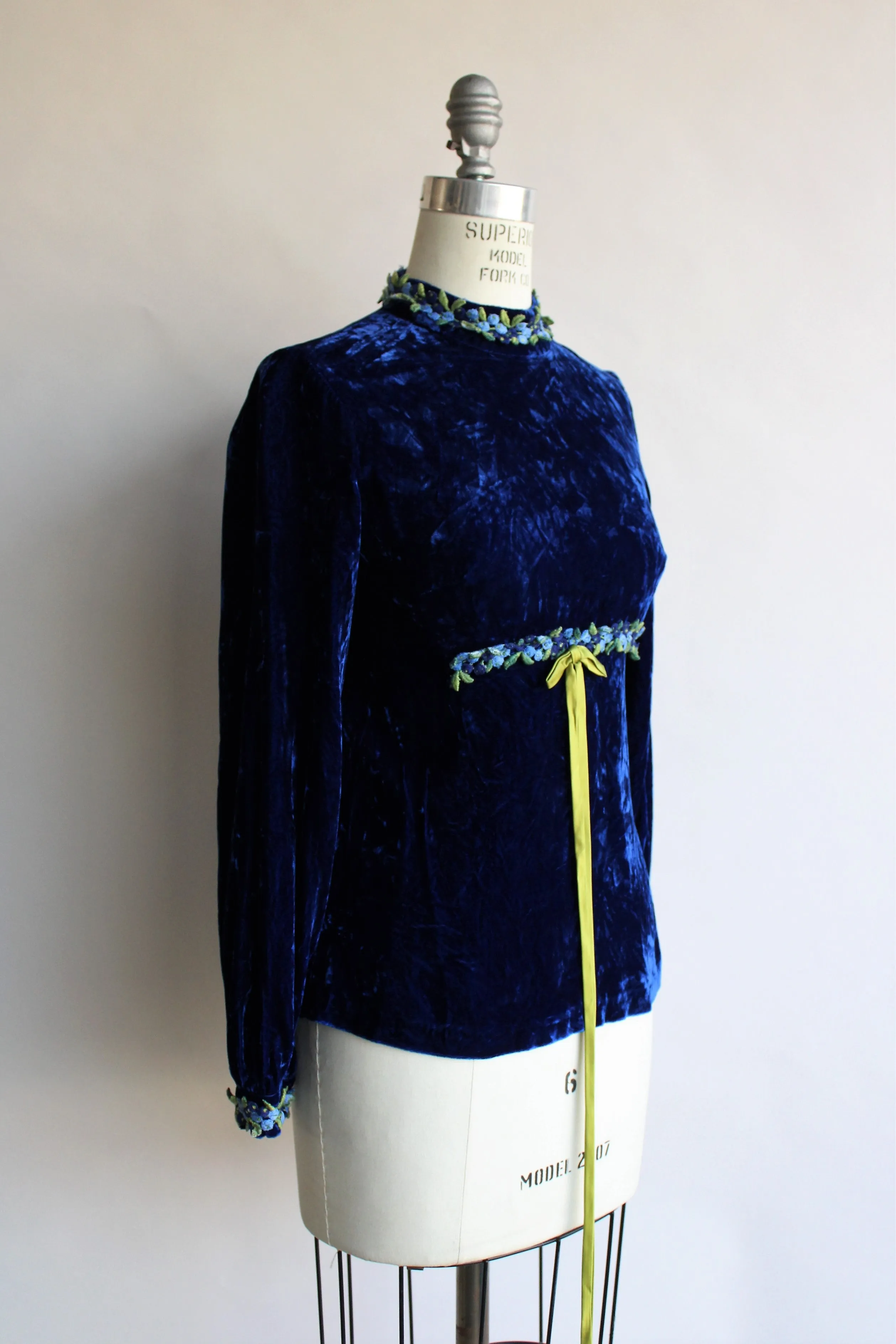 Vintage 1960s Blue Velvet Top