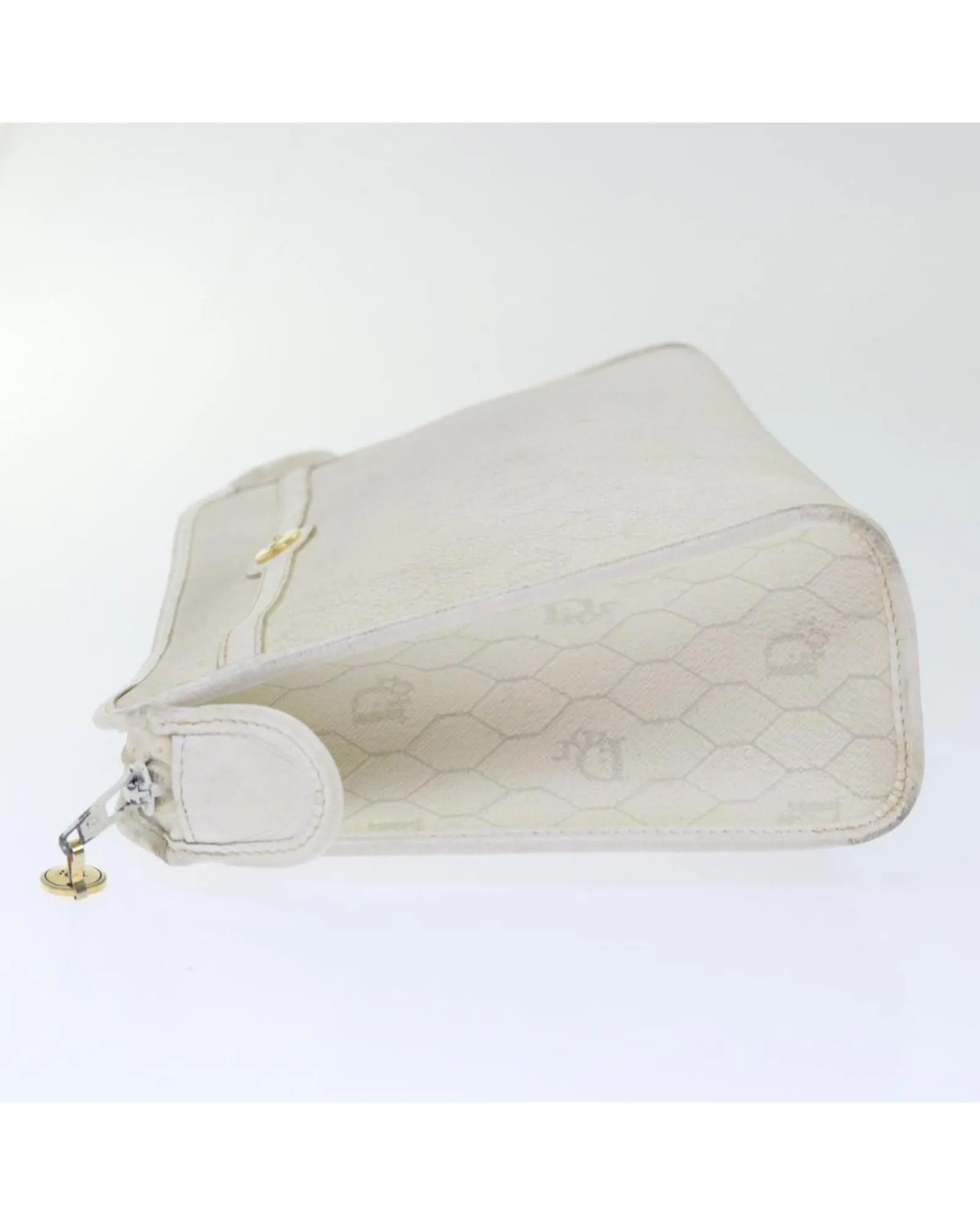 White Honeycomb Canvas Clutch Bag